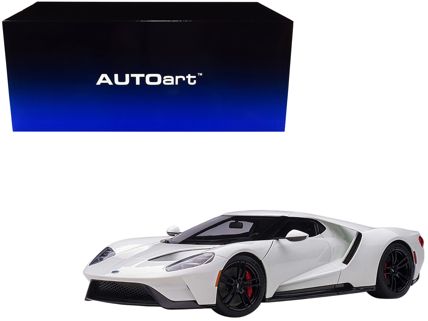 2017 Ford GT Frozen White 1/18 Model Car by Autoart-DiecastModeler.com