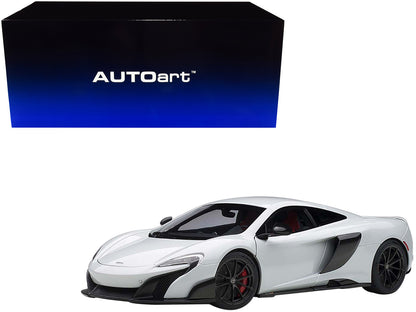 Mclaren 675LT Silica White 1/18 Model Car by Autoart-DiecastModeler.com