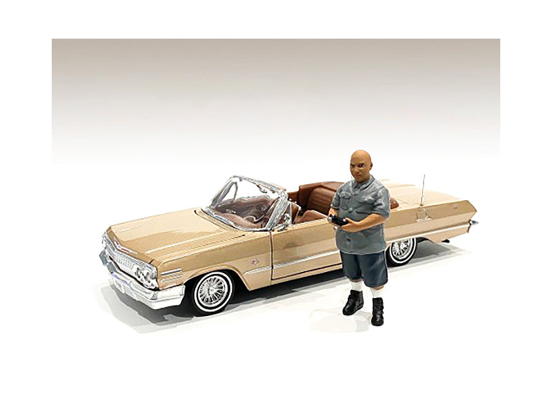"Lowriderz" Figurine I for 1/18 Scale Models by American Diorama-DiecastModeler.com