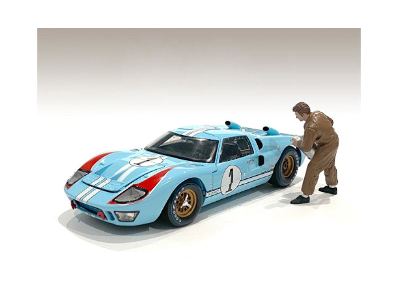 "Race Day 1" Figurine VI for 1/18 Scale Models by American Diorama-DiecastModeler.com