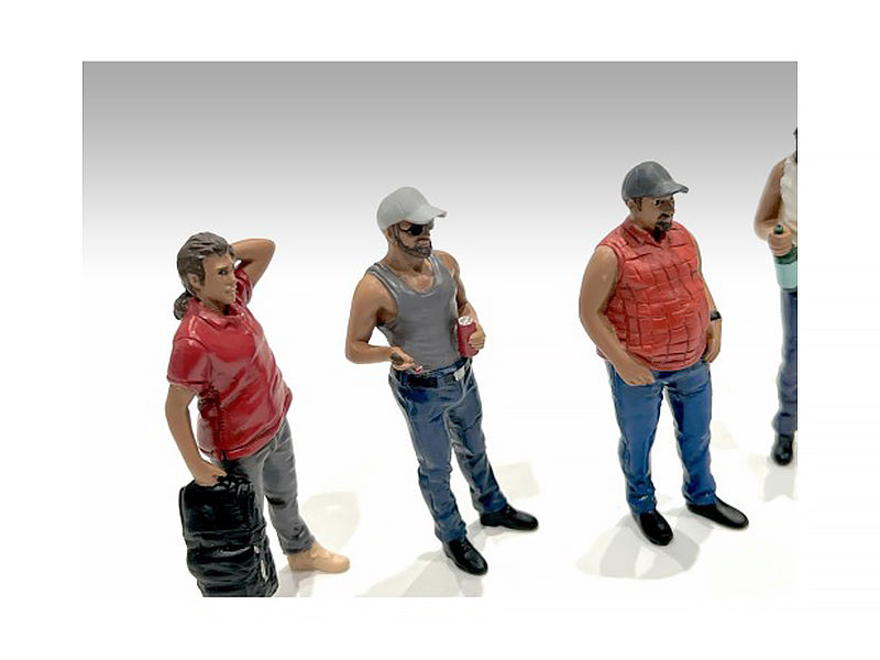 "Campers" 5 piece Figure Set for 1/18 Scale Models by American Diorama-DiecastModeler.com