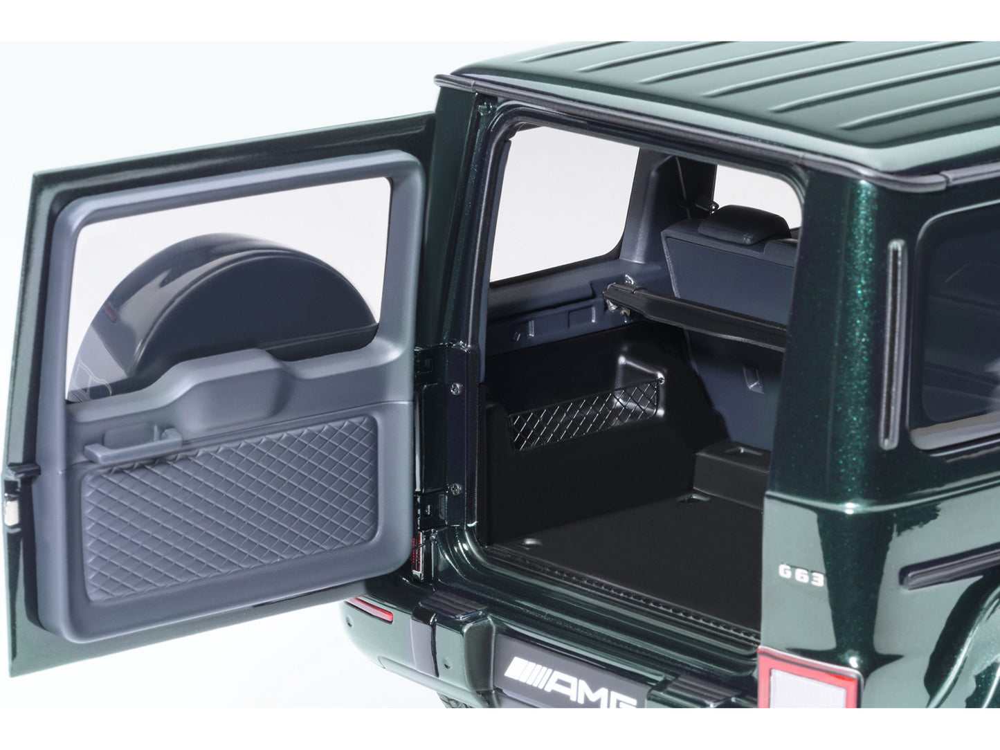 2019 Mercedes-Benz AMG G63 Emerald Green Metallic 1/18 Model Car by Autoart