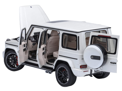 2019 Mercedes-Benz AMG G63 Brilliant White Metallic 1/18 Model Car by Autoart