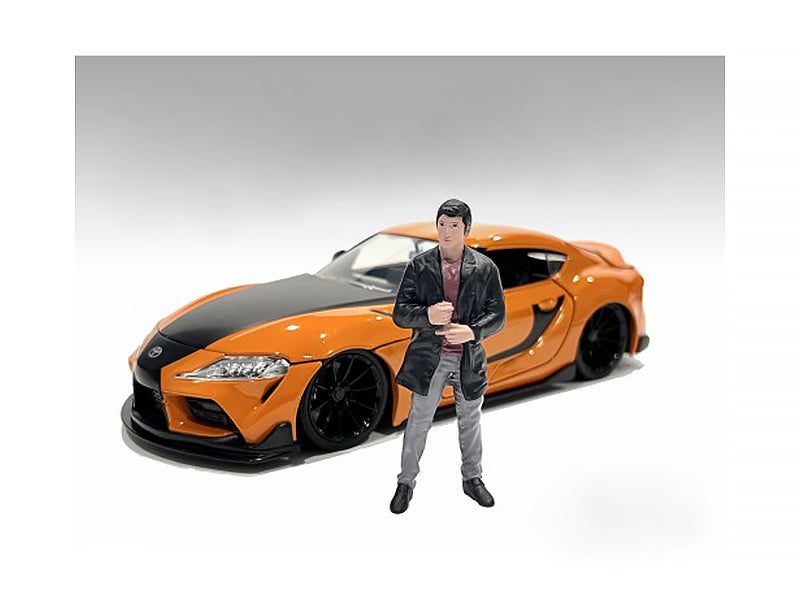 "Car Meet 3" Figurine 3 for 1/24 Scale Models by American Diorama-DiecastModeler.com