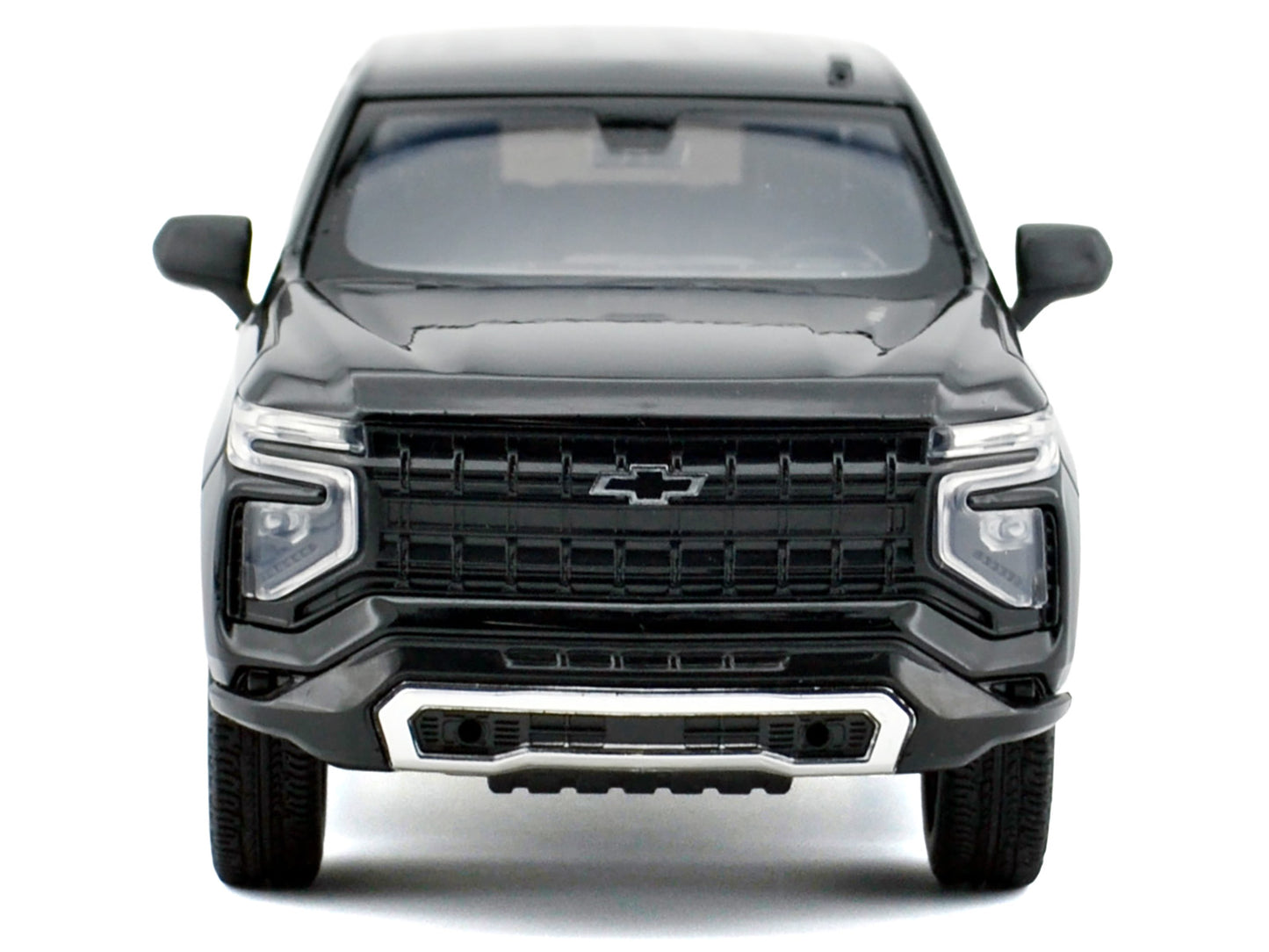 2025 Chevrolet Tahoe PPV Black and White "Custom Builder's Kit - Law Enforcement and Public Service" Series 1/24 Diecast Model Car by Motormax-DiecastModeler.com
