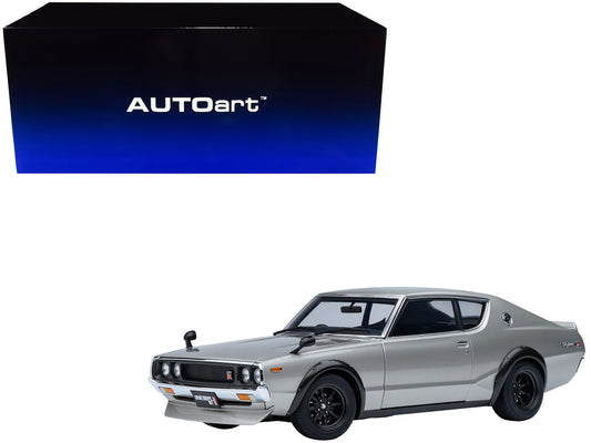 Nissan Skyline 2000GT-R (KPGC110) Tuned Version RHD (Right Hand Drive) Silver Metallic 1/18 Model Car by Autoart-DiecastModeler.com