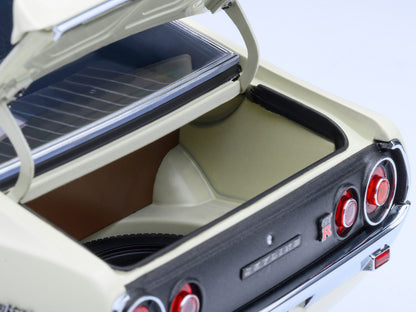 Nissan Skyline 2000GT-R (KPGC110) Tuned Version RHD (Right Hand Drive) White 1/18 Model Car by Autoart-DiecastModeler.com