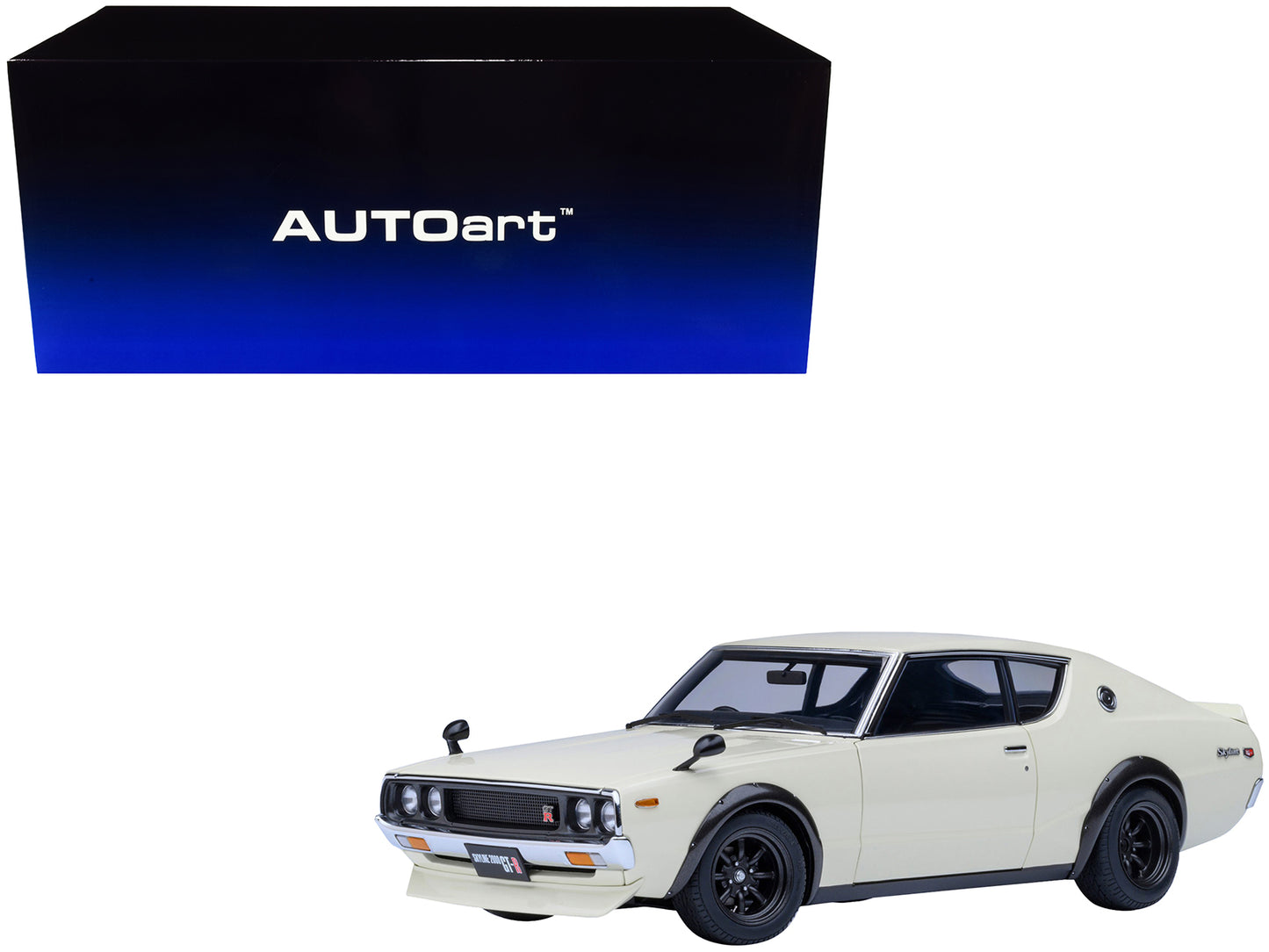 Nissan Skyline 2000GT-R (KPGC110) Tuned Version RHD (Right Hand Drive) White 1/18 Model Car by Autoart-DiecastModeler.com