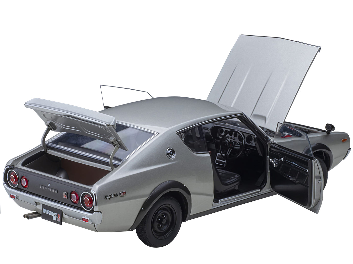 Nissan Skyline 2000GT-R (KPGC110) RHD (Right Hand Drive) Silver Metallic 1/18 Model Car by Autoart-DiecastModeler.com