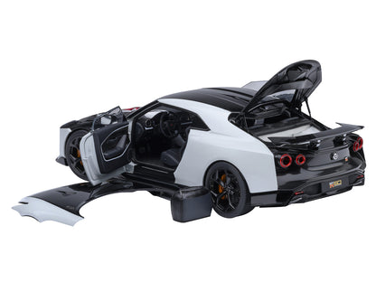 Nissan GT-R50 By ItalDesign Black and White Metallic 1/18 Model Car by Autoart