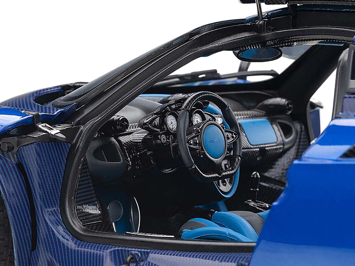 Pagani Huayra BC Blu Francia / Candy Blue Metallic with Carbon Accents 1/18 Model Car by Autoart-DiecastModeler.com