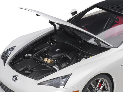 Lexus LFA Whitest White with Carbon Top 1/18 Model Car by Autoart-DiecastModeler.com