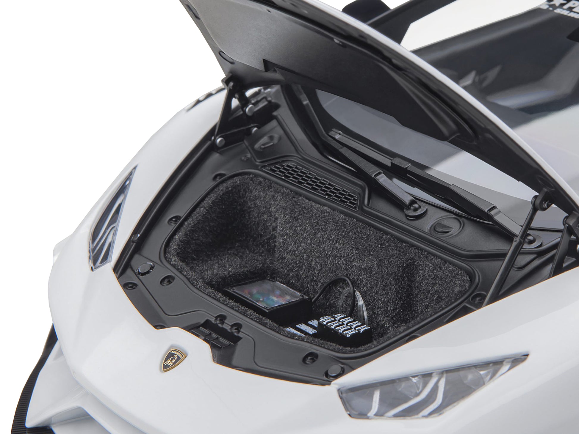 Lamborghini Huracan GT "LB-Silhouette Works" White with Black 1/18 Model Car by Autoart-DiecastModeler.com