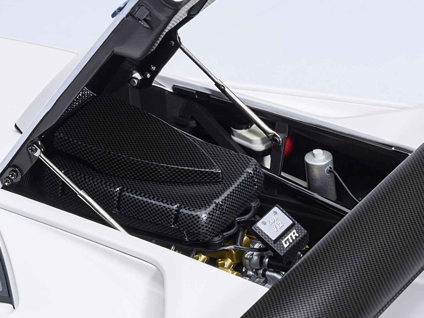 Lamborghini Diablo GTR Impact White 1/18 Model Car by Autoart-DiecastModeler.com