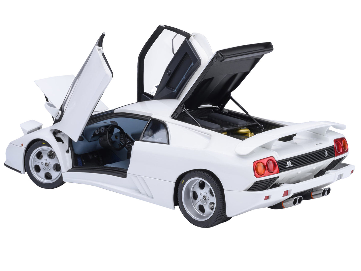 Lamborghini Diablo SE30 Jota Impact White 1/18 Model Car by Autoart-DiecastModeler.com