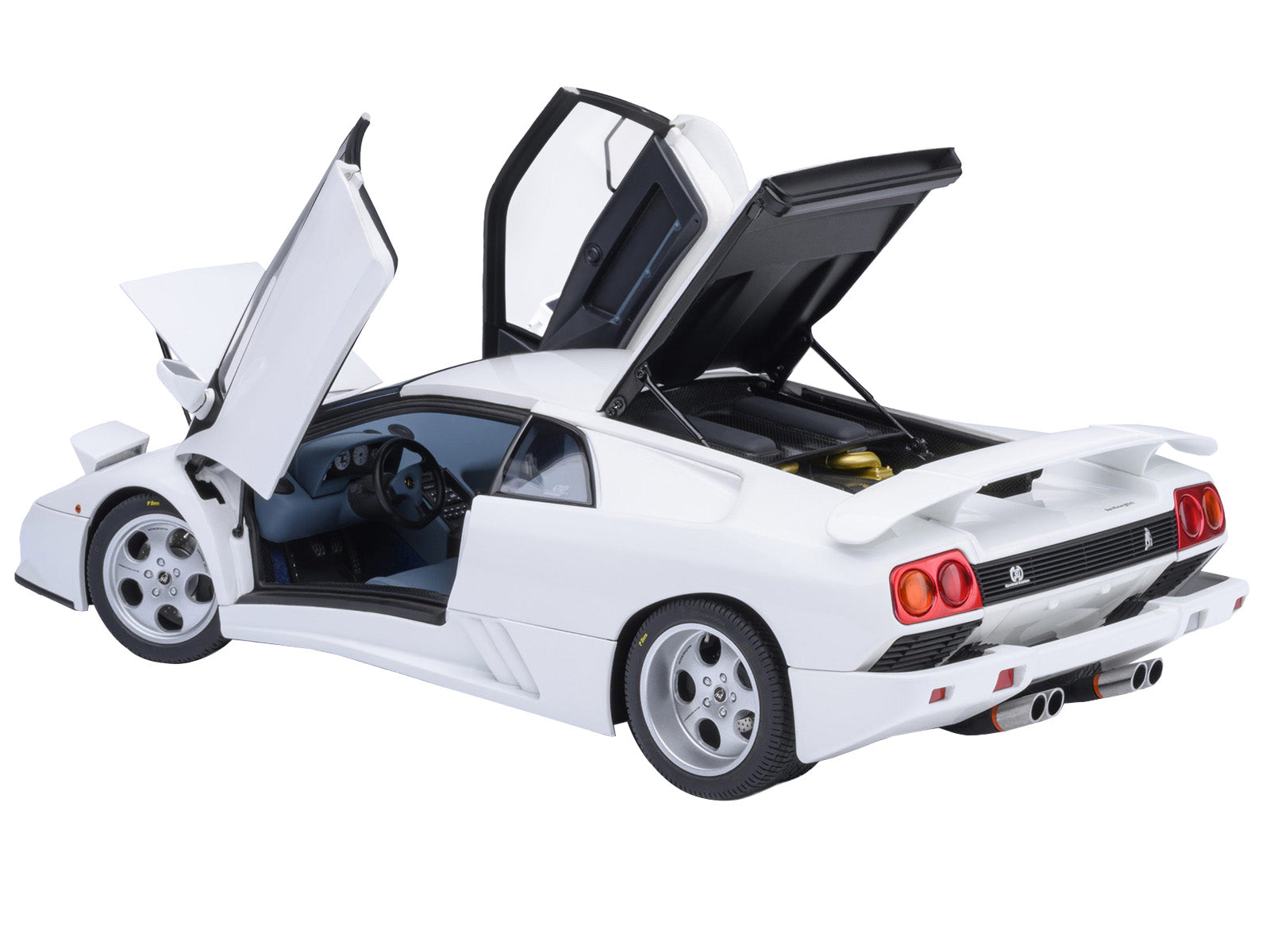 Lamborghini Diablo SE30 Jota Impact White 1/18 Model Car by Autoart-DiecastModeler.com
