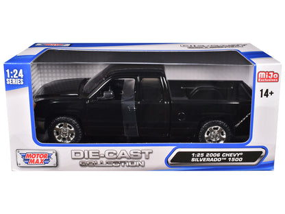 2006 Chevrolet Silverado 1500 Pickup Truck Black "Die-Cast Collection" Series 1/25 Diecast Model Car by Motormax-DiecastModeler.com
