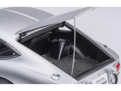 1967 Toyota 2000GT RHD (Right Hand Drive) Silver Metallic 1/18 Model Car by Autoart