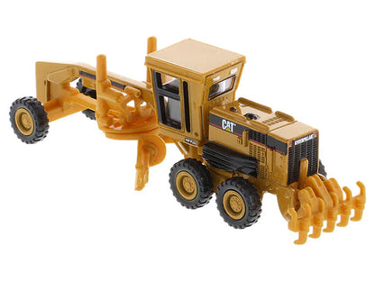 CAT Caterpillar 163H Motor Grader Yellow 1/87 (HO) Diecast Model by Diecast Masters-DiecastModeler.com