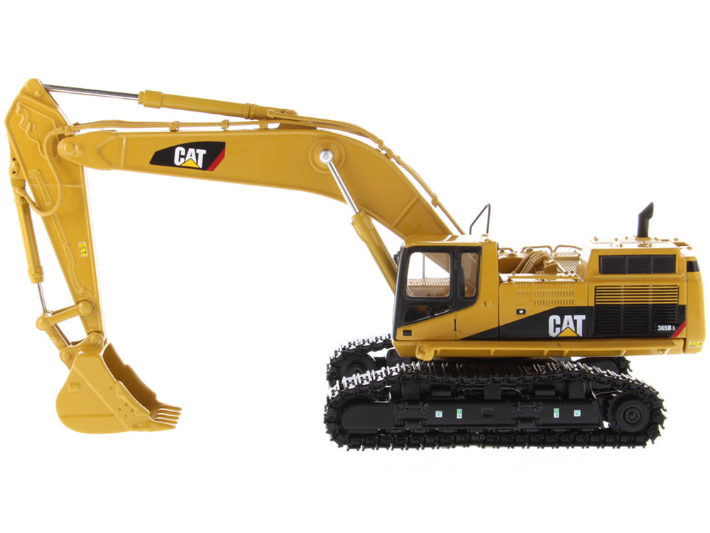 CAT Caterpillar 365B L Series II Hydraulic Excavator with Two Figurines "Core Classics Series" 1/50 Diecast Model by Diecast Masters