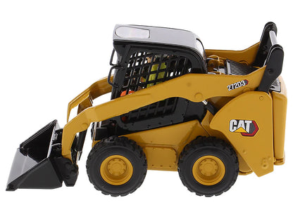 CAT Caterpillar 272D3 Skid Steer Loader with Operator Yellow "High Line" Series 1/32 Diecast Model by Diecast Masters-DiecastModeler.com