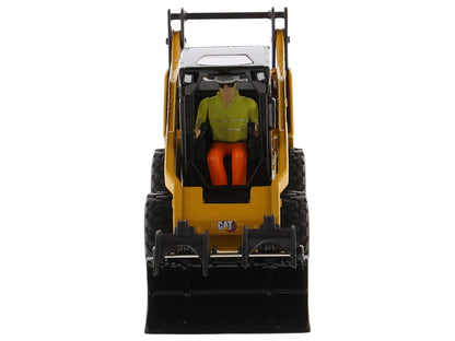 CAT Caterpillar 272D3 Skid Steer Loader with Operator Yellow "High Line" Series 1/32 Diecast Model by Diecast Masters-DiecastModeler.com