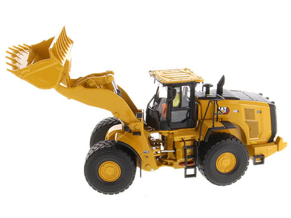 CAT Caterpillar 980 Wheel Loader Yellow with Operator "High Line Series" 1/50 Diecast Model by Diecast Masters-DiecastModeler.com