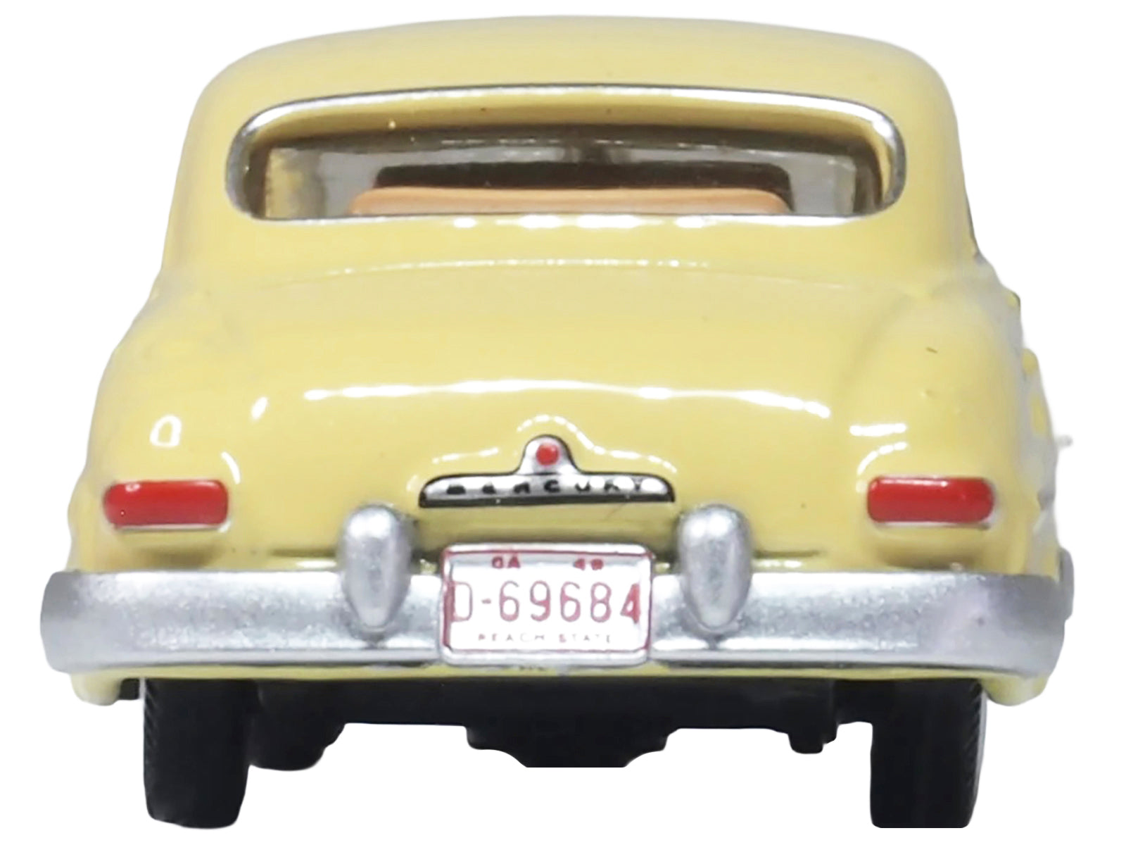1949 Mercury 8 Coupe Calabash Yellow 1/87 (HO) Scale Diecast Model Car by Oxford Diecast-DiecastModeler.com