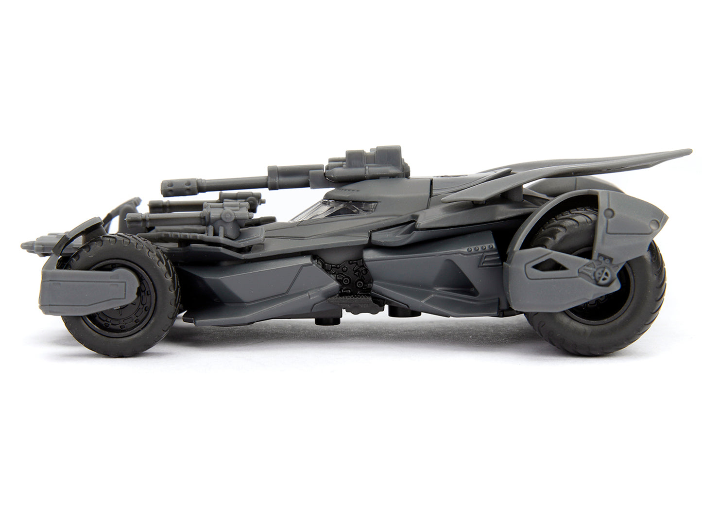 "Justice League" Movie Batmobile 1/32 Diecast Model Car by Jada
