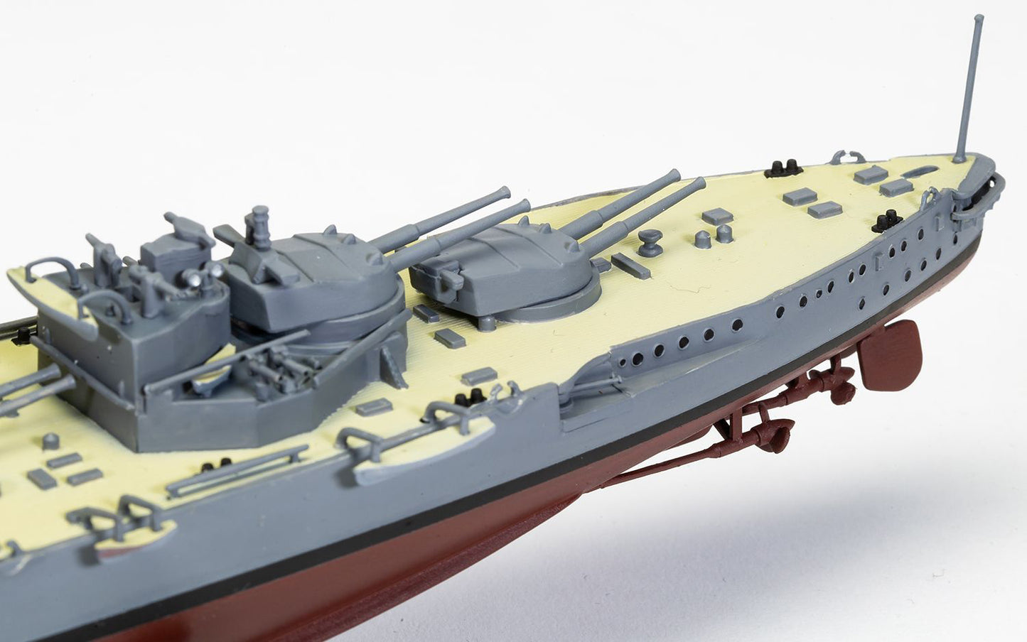 Level 3 Model Kit HMS Iron Duke Frigate "Vintage Classics" Series 1/600 Plastic Model Kit by Airfix-DiecastModeler.com