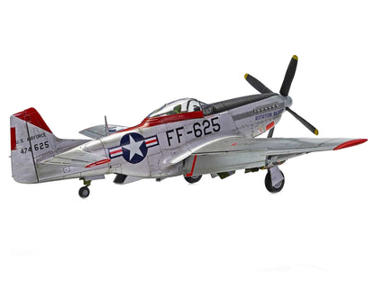 Level 2 Model Kit North American F-51D Mustang Fighter Aircraft with 3 Scheme Options 1/48 Plastic Model Kit by Airfix-DiecastModeler.com