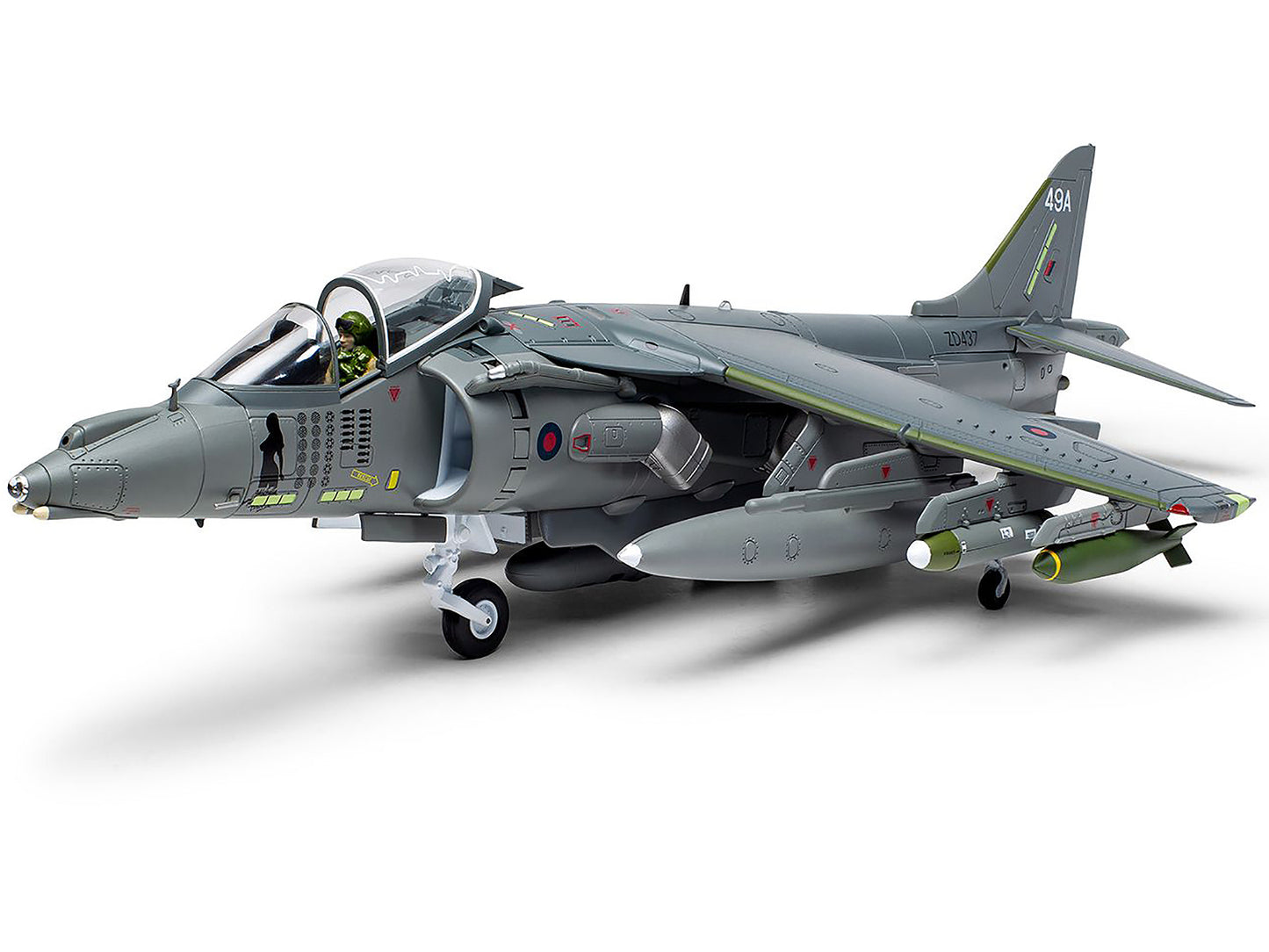 British Aerospace Harrier GR7A Aircraft "Michelle RAF No.1 Squadron Operation Herrick RAF Kandahar Afghanistan" (2007) Royal Air Force "The Aviation Archive" Series 1/48 Diecast Model by Corgi-DiecastModeler.com
