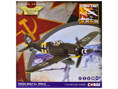Focke-Wulf Fw 190A-8 Fighter Aircraft "Black 1 Oberleutnant Otto Kittel 2./JG54" (1945) German Luftwaffe "The Aviation Archive" Series 1/72 Diecast Model by Corgi-DiecastModeler.com