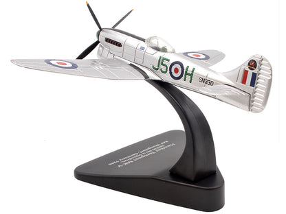 Hawker Tempest MK V Fighter Plane SN330 No.3 Squadron RAF Wunstorf Germany (1946) "Oxford Aviation" Series 1/72 Diecast Model Airplane by Oxford Diecast-DiecastModeler.com