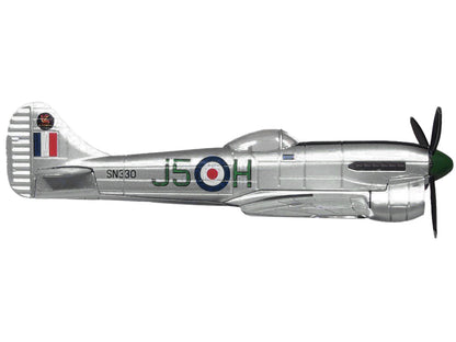 Hawker Tempest MK V Fighter Plane SN330 No.3 Squadron RAF Wunstorf Germany (1946) "Oxford Aviation" Series 1/72 Diecast Model Airplane by Oxford Diecast-DiecastModeler.com