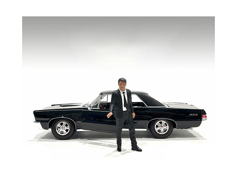 "Gentlemen's Club" Figure 3 for 1/24 Scale Models by American Diorama-DiecastModeler.com