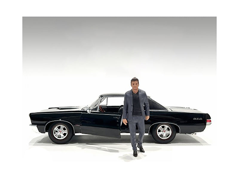 "Gentlemen's Club" Figure 4 for 1/24 Scale Models by American Diorama-DiecastModeler.com