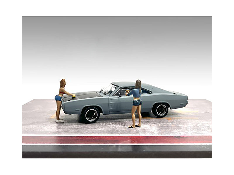 "Car Wash Girls" Set 2 Jessica and Jennifer 2 Piece Figure Set for 1/43 Scale Models by American Diorama-DiecastModeler.com