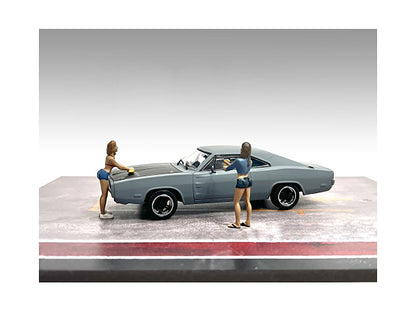 "Car Wash Girls" Set 2 Jessica and Jennifer 2 Piece Figure Set for 1/43 Scale Models by American Diorama-DiecastModeler.com