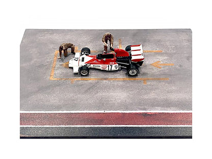 "Race Day" Two Diecast Figures Set 5 for 1/43 Scale Models by American Diorama-DiecastModeler.com