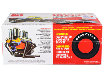 Skill 2 Model Kit "Groove Boss" Supermodified Racer 1/25 Scale Model by AMT-DiecastModeler.com