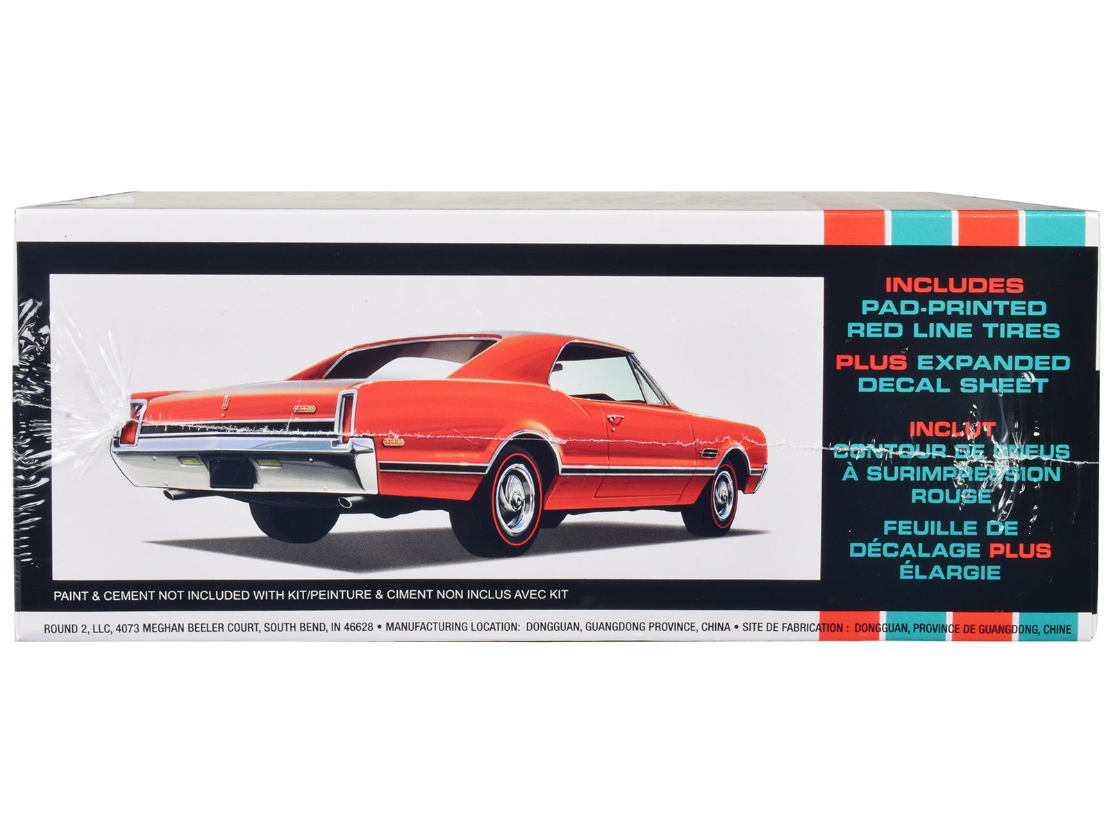 Skill 2 Model Kit 1966 Oldsmobile 442 W-30 Hardtop 1/25 Scale Model by AMT-DiecastModeler.com