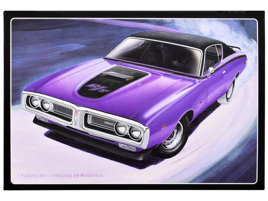 Skill 2 Model Kit 1971 Dodge Charger R/T 1/25 Scale Model by AMT-DiecastModeler.com