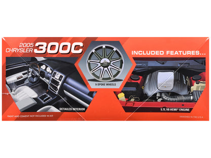 Skill 2 Model Kit 2005 Chrysler 300C 1/25 Scale Model by AMT