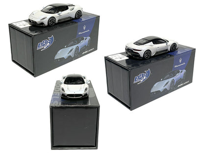 Maserati MC20 Bianco Audace White with Black Top 1/64 Diecast Model Car by BBR Models