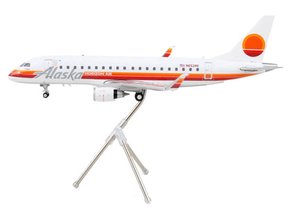 Embraer ERJ-175 Commercial Aircraft "Alaska Airlines - Horizon Air" (N652MK) White with Red and Orange Stripes "Gemini 200" Series 1/200 Diecast Model Airplane by GeminiJets-DiecastModeler.com