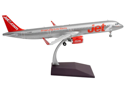 Airbus A321neo Commercial Aircraft "Jet2" (G-SUNO) Silver with Red Tail "Gemini 200" Series 1/200 Diecast Model Airplane by GeminiJets