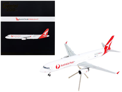 Airbus A321P2F Commercial Aircraft "Qantas Freight - Australia Post" White with Red Tail "Gemini 200" Series 1/200 Diecast Model Airplane by GeminiJets