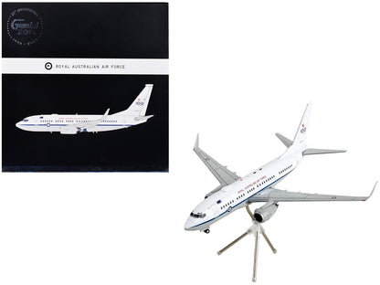 Boeing 737-700 Transport Aircraft "Royal Australian Air Force 100th Anniversary - A36-001" White and Gray "Gemini 200" Series 1/200 Diecast Model Airplane by GeminiJets-DiecastModeler.com