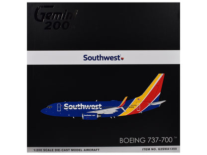 Boeing 737-700 Commercial Aircraft "Southwest Airlines" (N943WN) Blue with Striped Tail "Gemini 200" Series 1/200 Diecast Model Airplane by GeminiJets